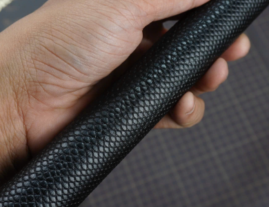 Bọc cơ da rắn Karung đen cho chuôi Mezz EC9