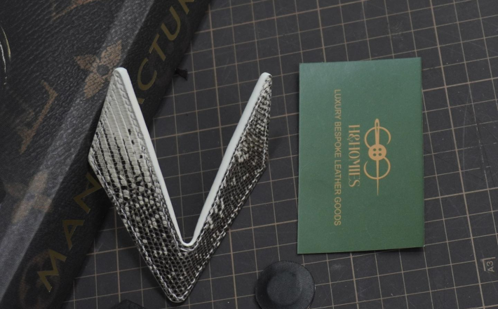 Kẹp lơ bida - Đôi cánh - Kỳ đà hoa trắng-đen