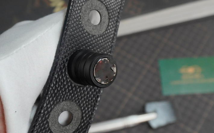 Giữ bịt ren - Karung đen - 3 lỗ