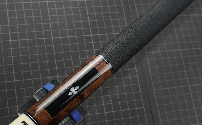 Bọc cơ da Togo đen cho chuôi Predator