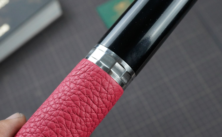 Bọc cơ da Togo hồng cho chuôi Cuetec