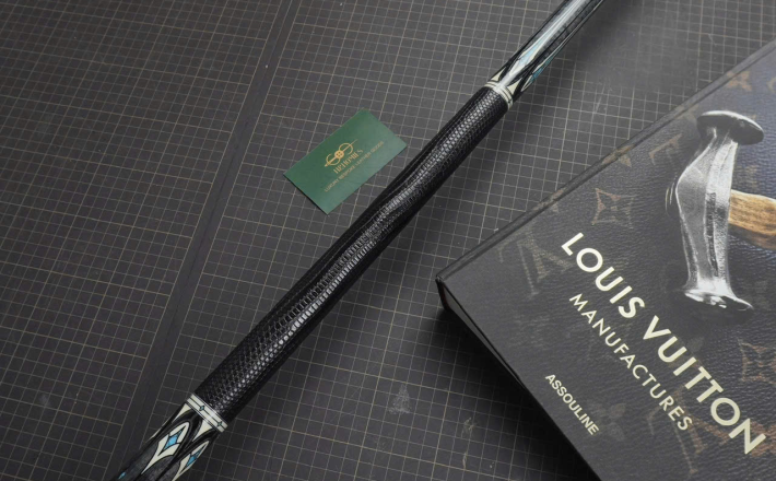 Bọc cơ da kỳ đà đen cho chuôi Pre Ikon