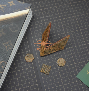 Kẹp lơ bida - Đôi cánh - Kỳ đà hoa nâu