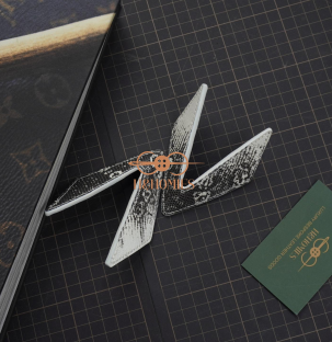 Kẹp lơ bida - Đôi cánh - Kỳ đà hoa trắng-đen